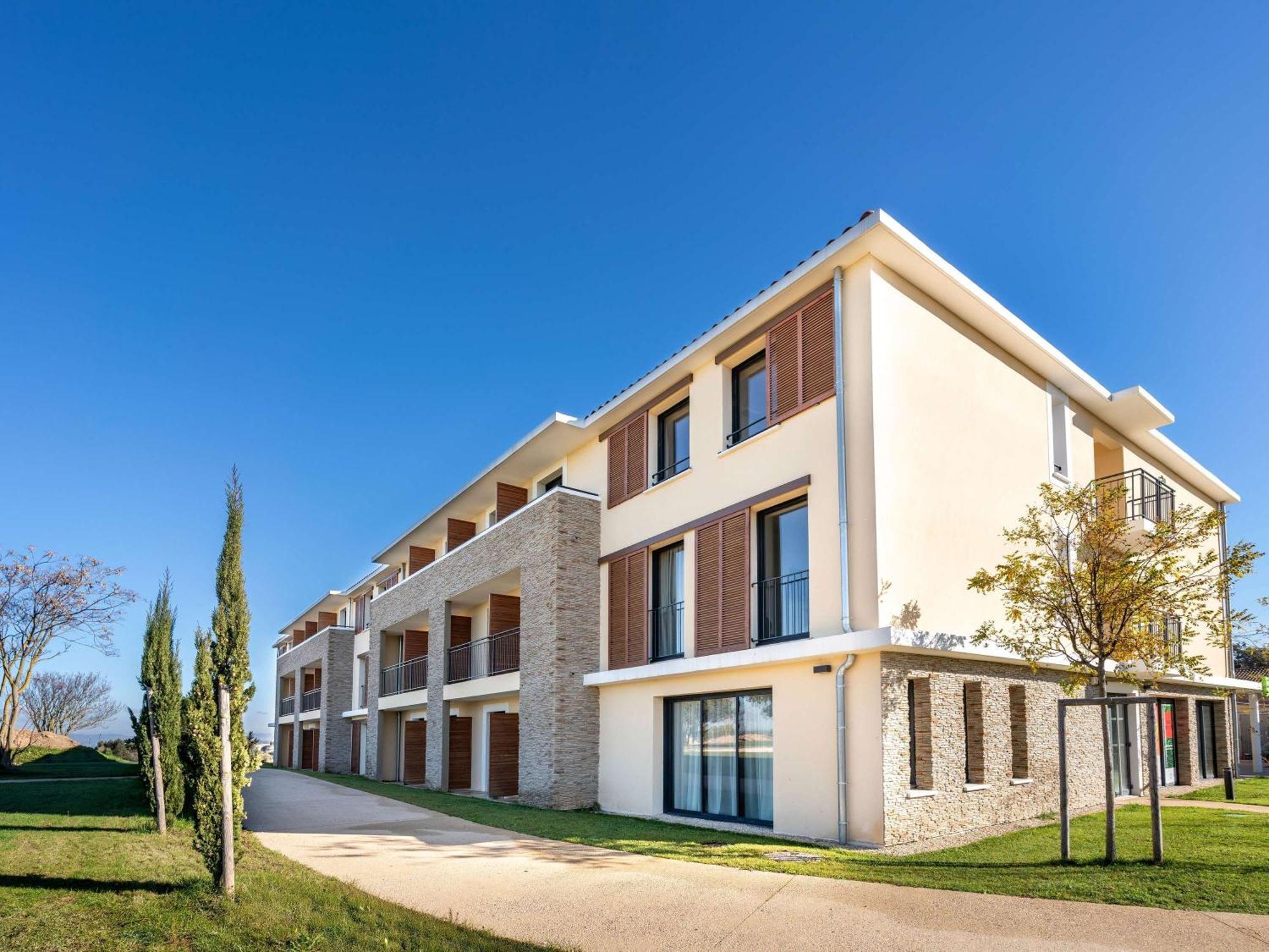 Ibis Styles Cabries Aix-En-Provence Tgv Hotell Exteriör bild
